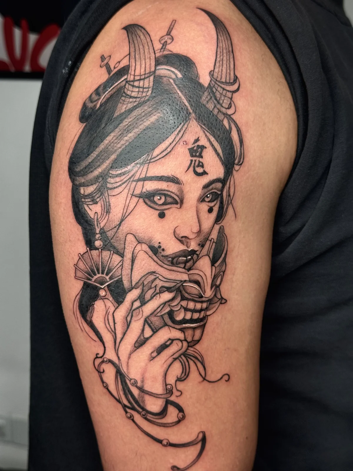 Lilith’s Tattoos dövme çalışması 2